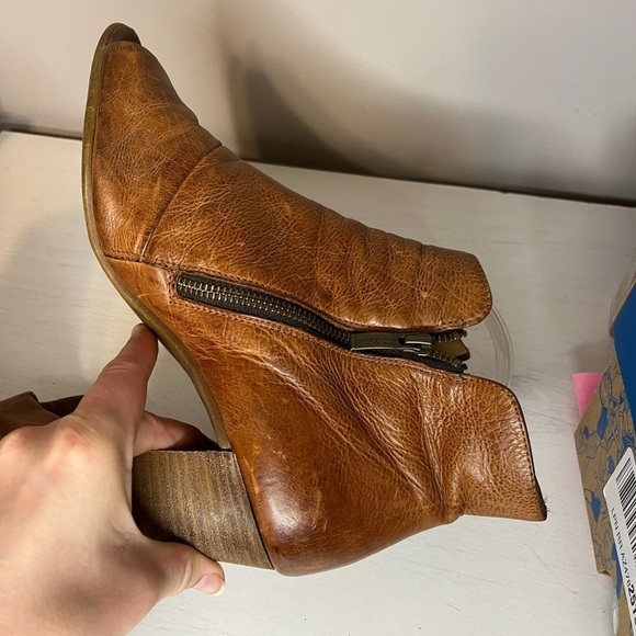 Paul Green Soft Leather Peep Toe Heeled Booties - Picture 8 of 15